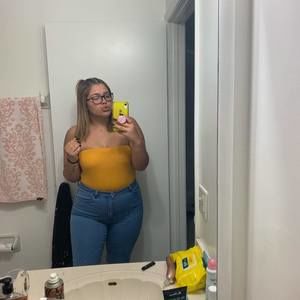 Meet your Posher, Lourdes